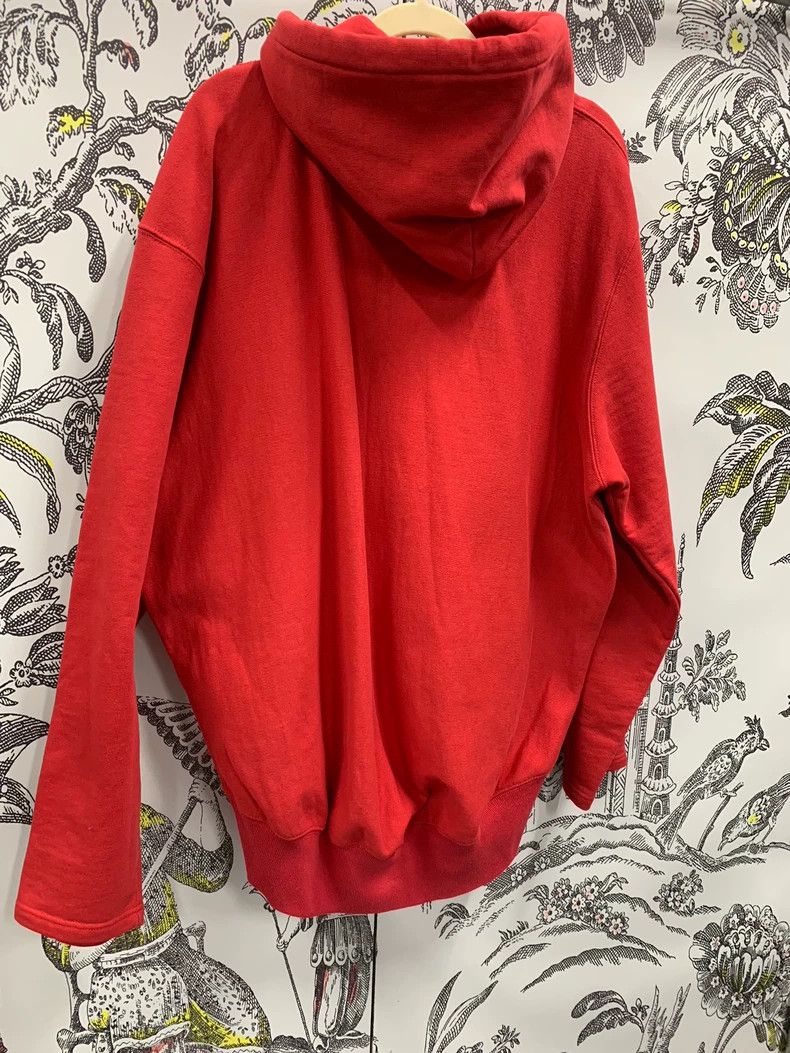Vetements Vetements Champion Collaborative Bright Red Off-the-should Size US S / EU 44-46 / 1 - 4 Thumbnail