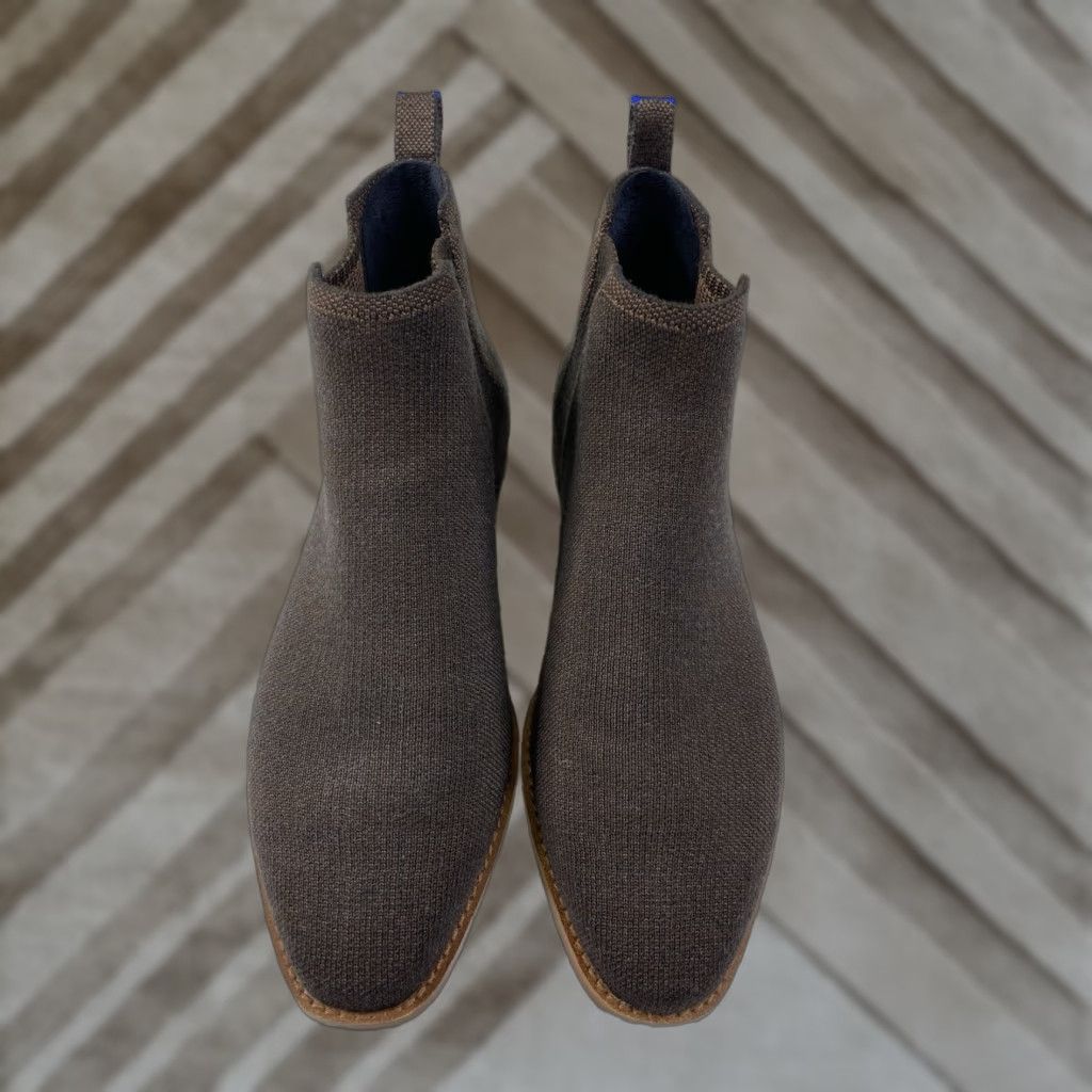 Vintage Rothys Merino Ankle Boot Cocoa Brown Women’s 9 Boot Ankle Wool Brown Womens 9 Merino Boots Minimal wear Size US 9 / IT 39 - 1 Thumbnail