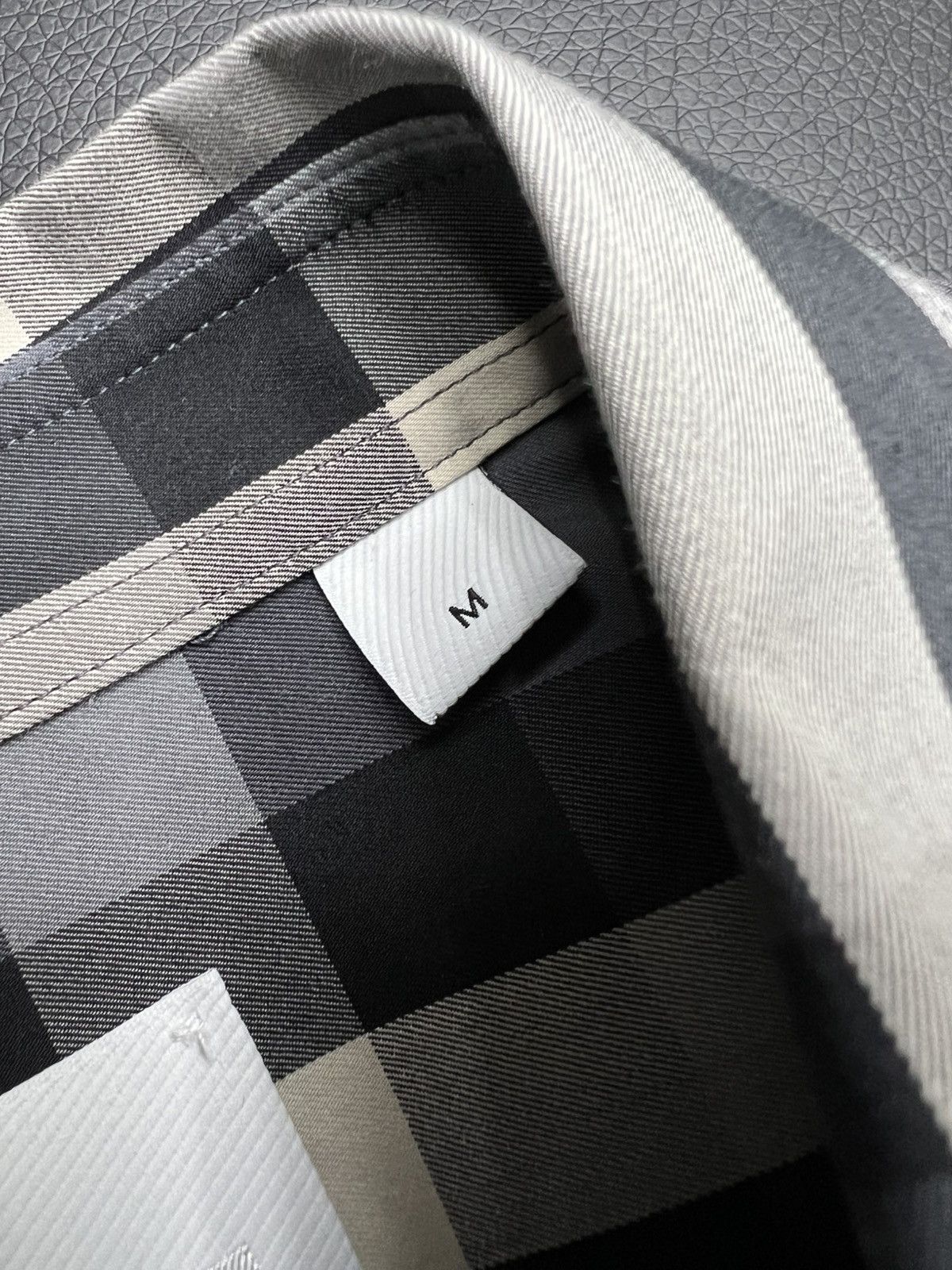 Burberry Burberry Grey Checked Shirt Size Medium Size US M / EU 48-50 / 2 - 4 Thumbnail
