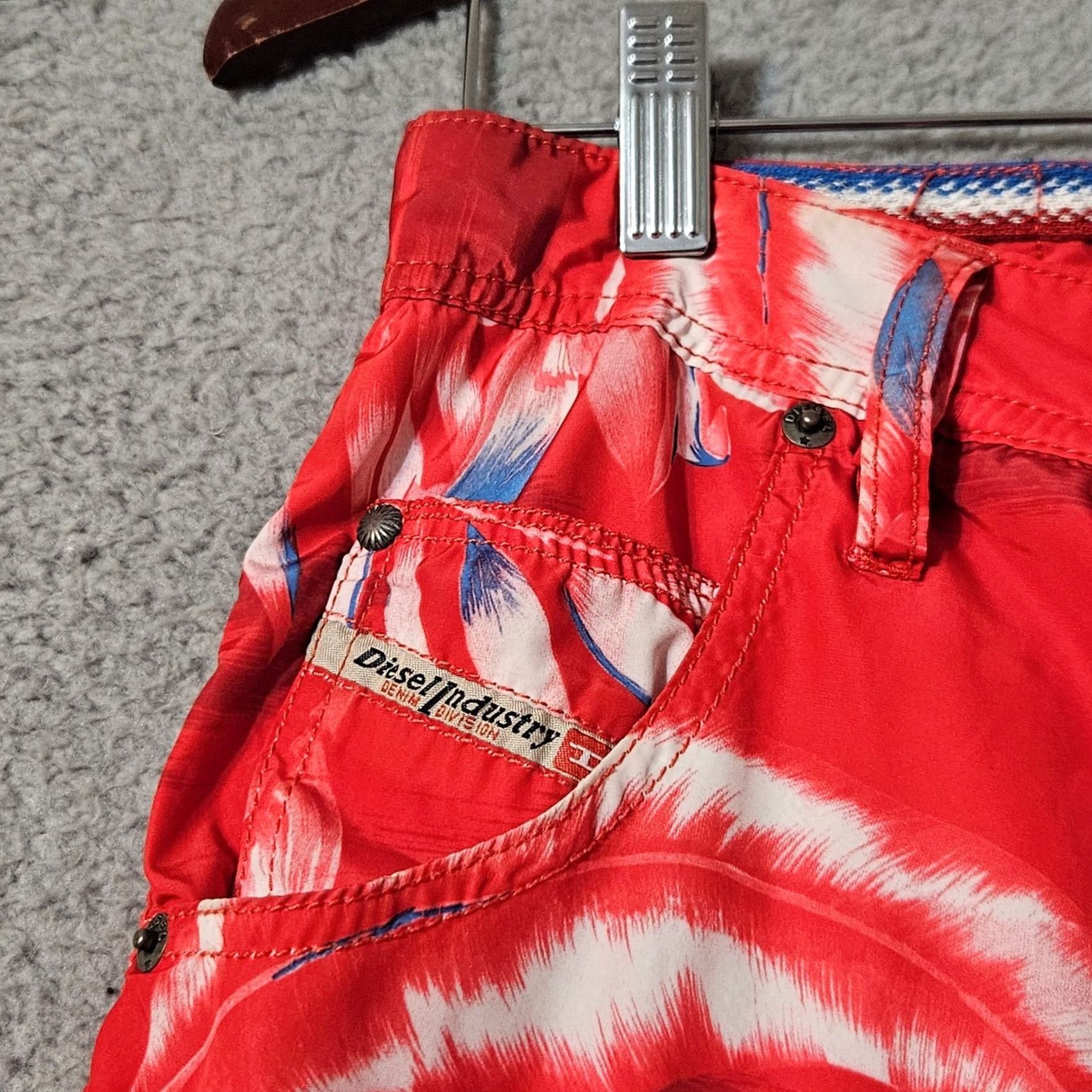 Diesel Diesel Beachwear Swim Trunks Board Shorts Hawaiian Red Men's 32 Regular Bottom Boys? Size US 32 / EU 48 - 3 Thumbnail