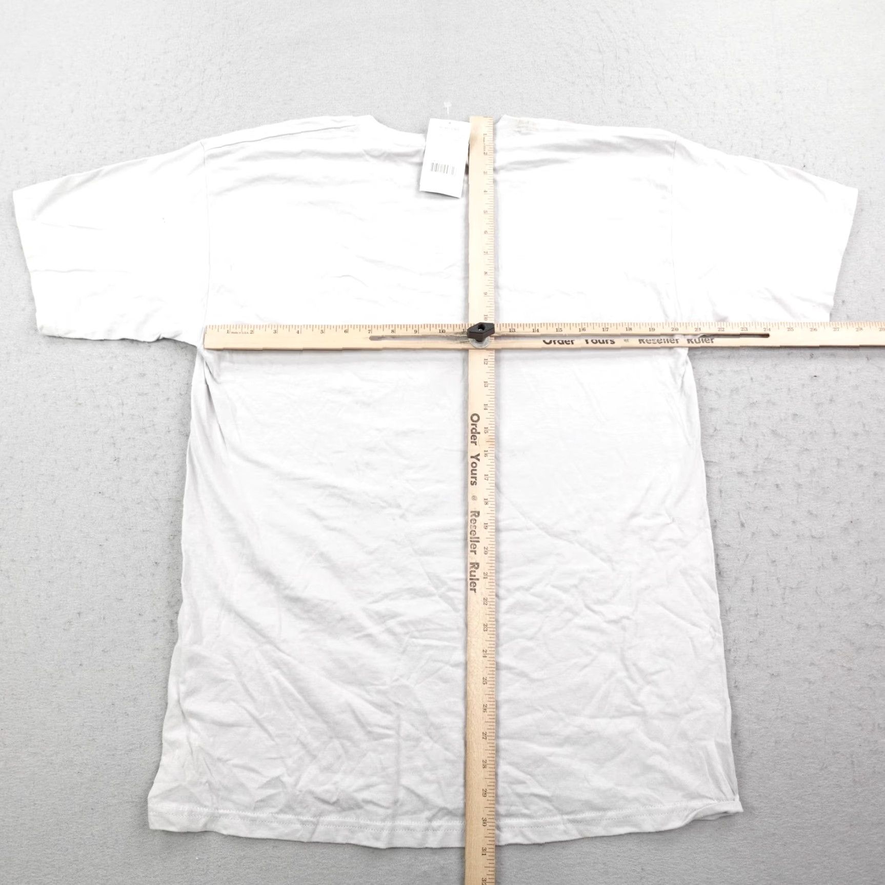 Vintage VINTAGE Not Of This World Shirt Large Silver Cotton Graphic Print Christian Religious 2000s Mens Size US L / EU 52-54 / 3 - 4 Thumbnail