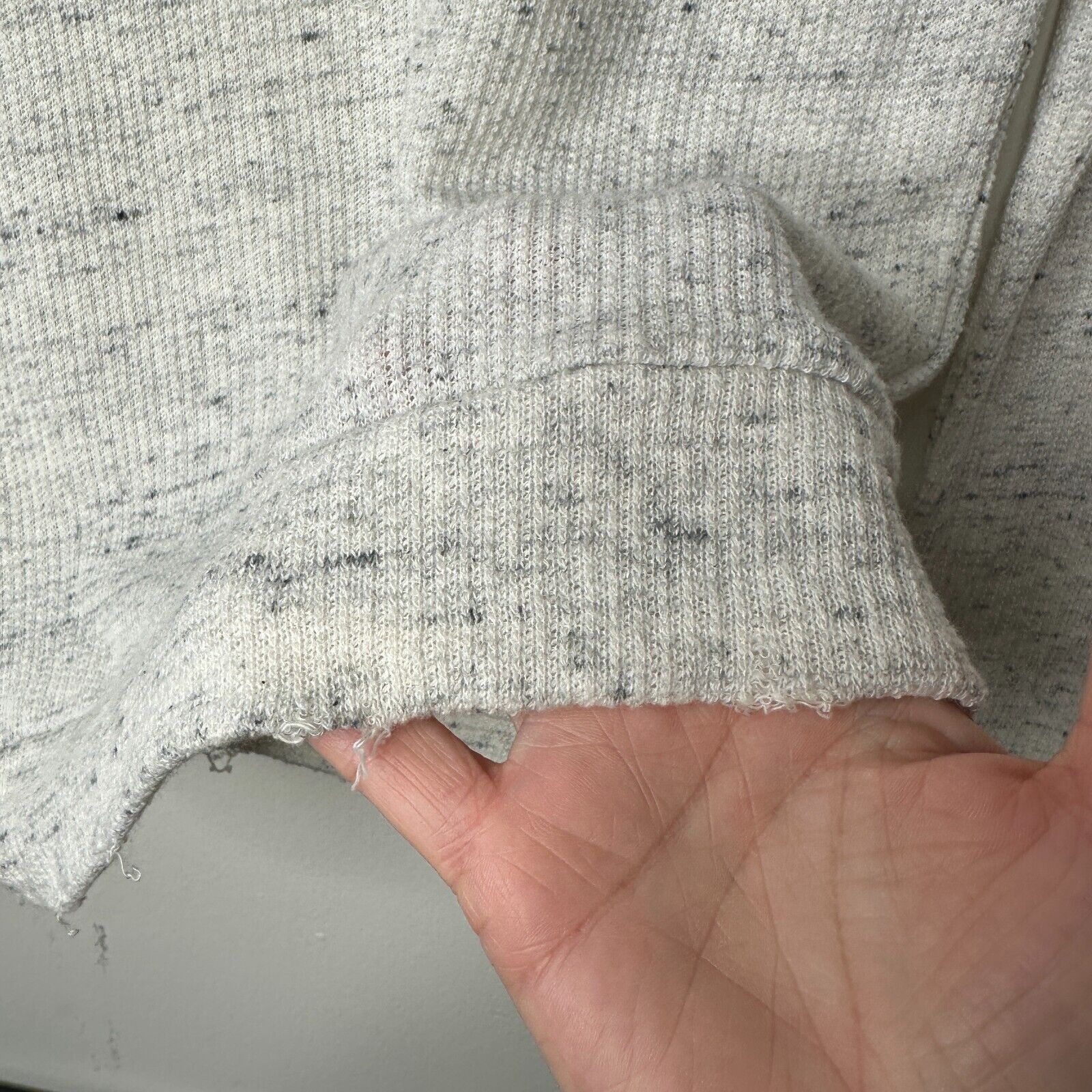 Other Peyton Jensen White-Gray Heathered Embroider Rose Sweater XS Size XS / US 0-2 / IT 36-38 - 6 Thumbnail