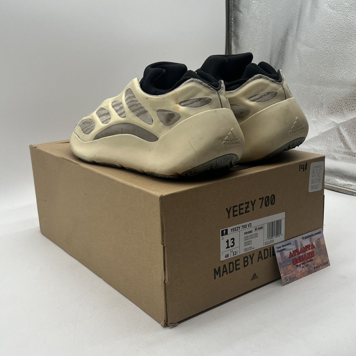 Adidas Yeezy 700 azael Size US 13 / EU 46 - 4 Thumbnail
