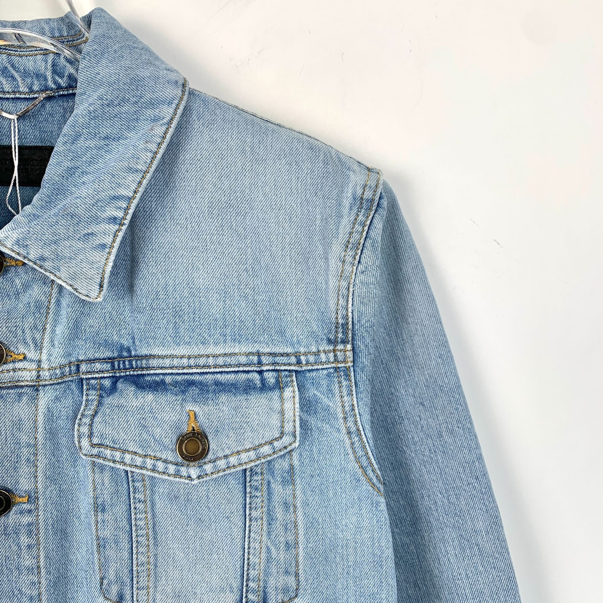 Saint Laurent Paris Saint Laurent Paris Light Wash Denim Jacket With Button Clos Size US S / EU 44-46 / 1 - 3 Thumbnail