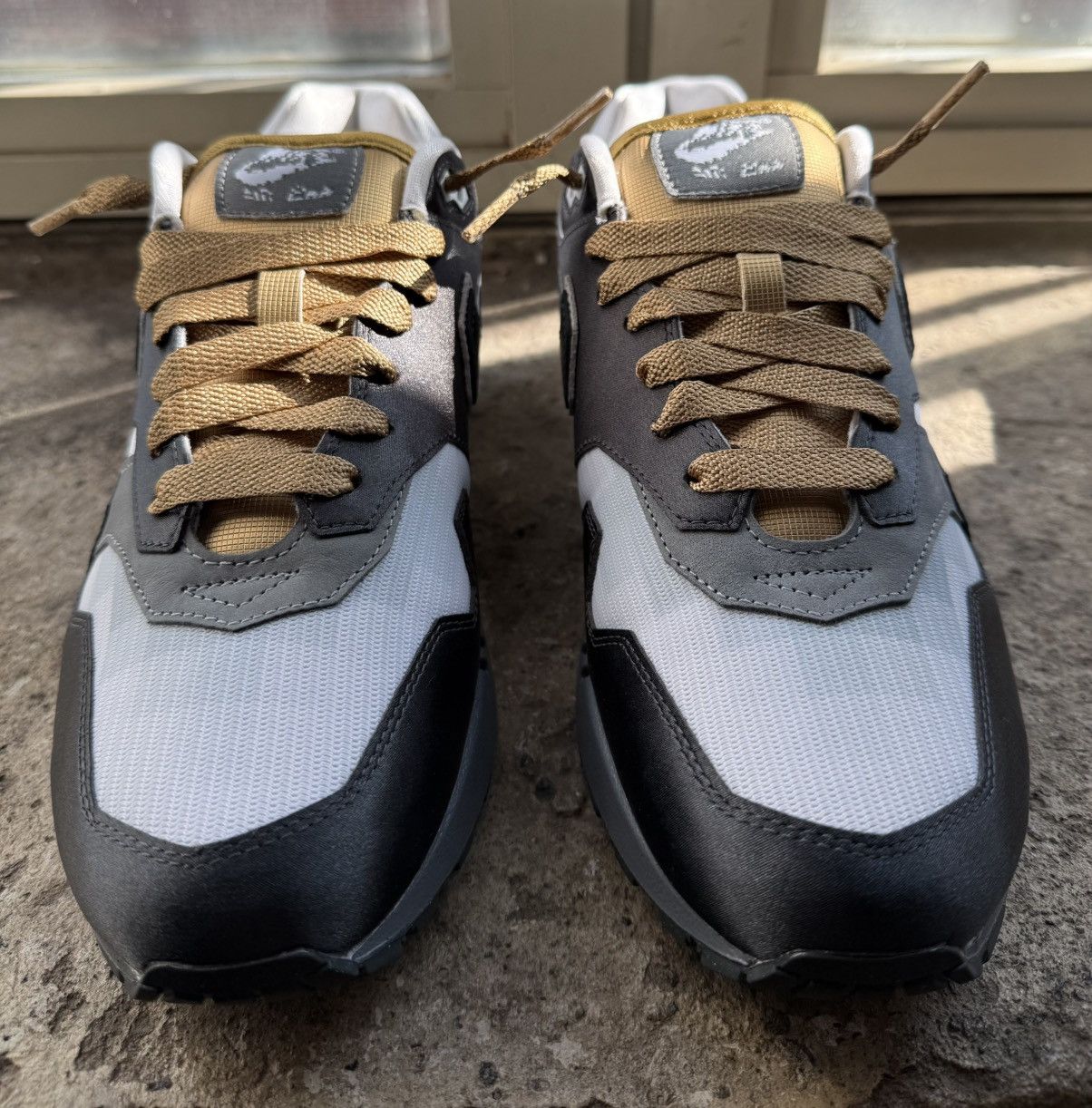 Nike Nike Air Max 1 Low Poly - Big Head Mode Size US 11 / EU 44 - 2 Thumbnail