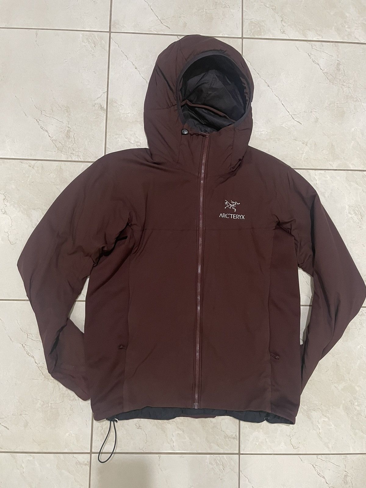 Image of Arcteryx Atom Lt Hoody Maroon Size S, Men's