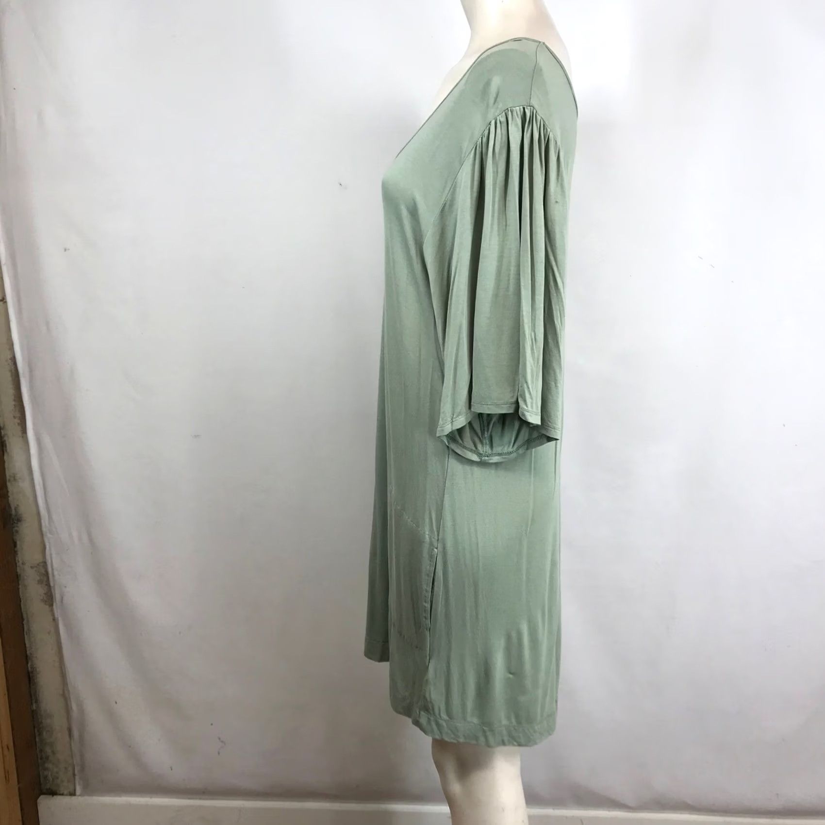Free People FP Beach Free People Sage Green V-Neck Mini Dress with Pockets Womens M Size M / US 6-8 / IT 42-44 - 6 Thumbnail