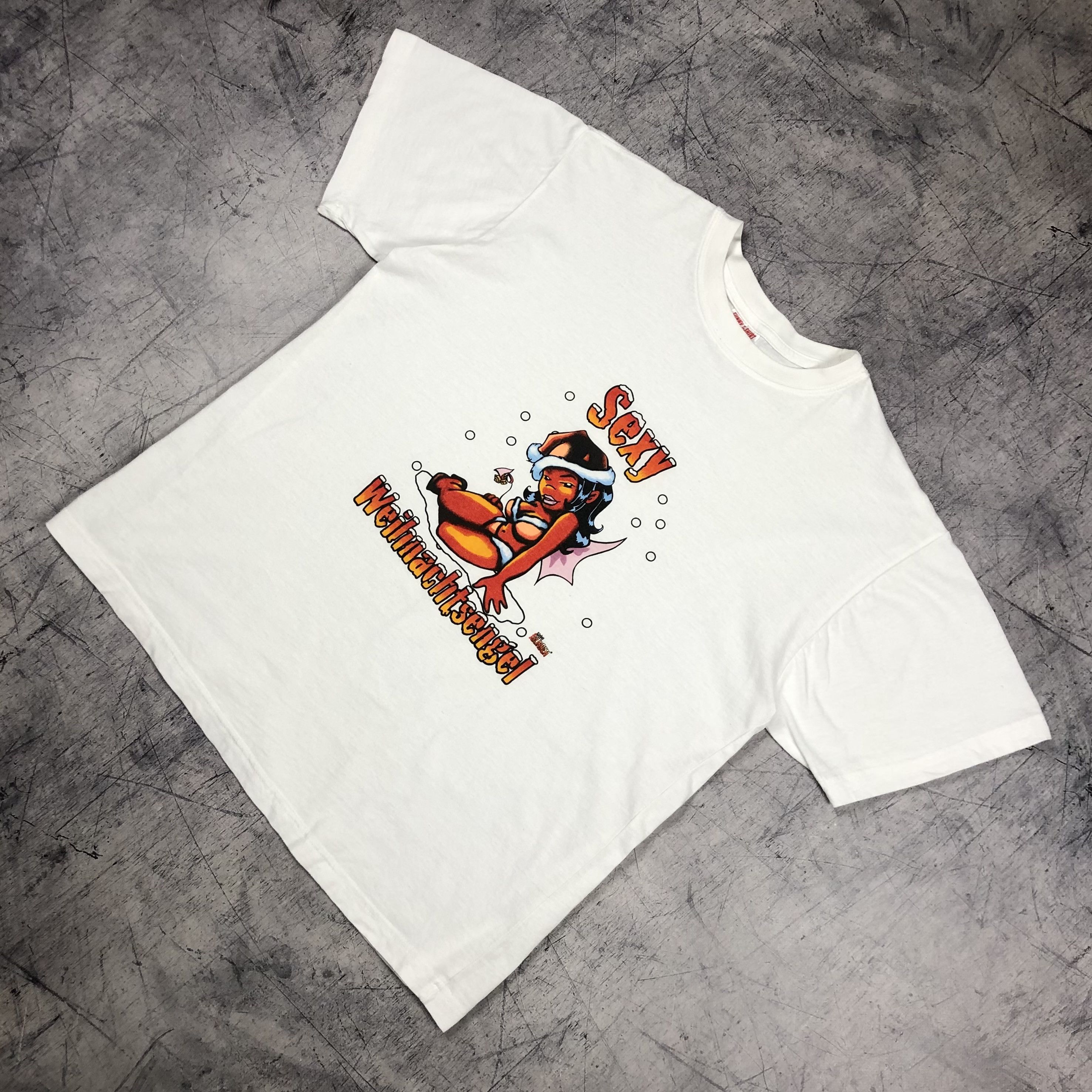 Vintage Y2K Sexy Hot Christmas Angel Tee Size US M / EU 48-50 / 2 - 3 Thumbnail
