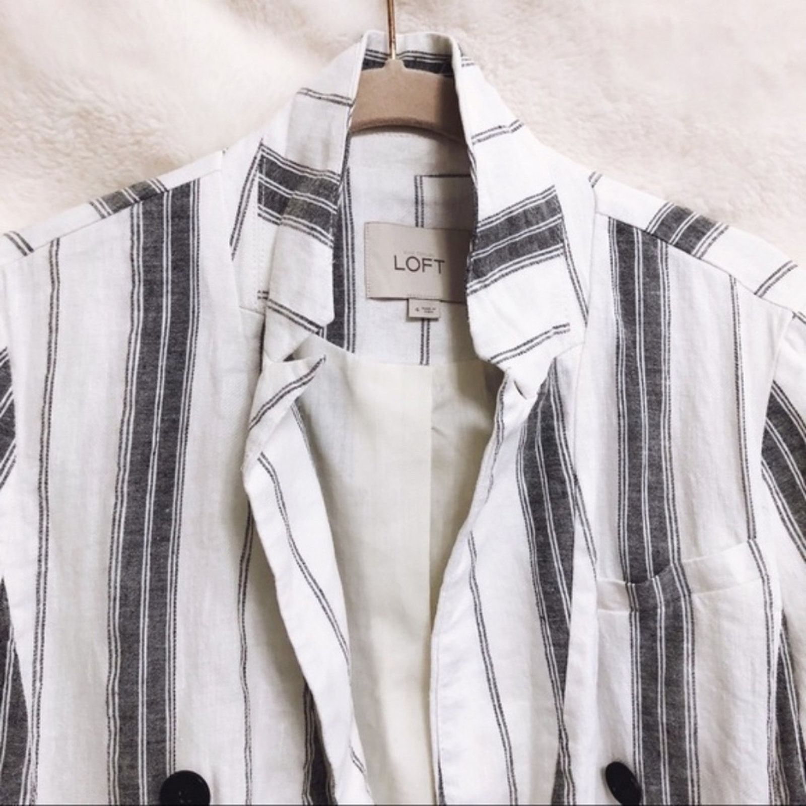Loft LOFT Grey & White Striped Button Blazer Size S / US 4 / IT 40 - 3 Thumbnail