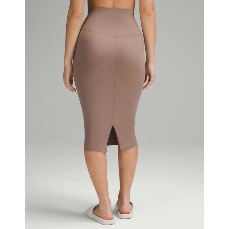 Lululemon Lululemon Nulu Slim-Fit High-Rise Skirt Size 2 30” NWOTTaupe Size 26" / US 2 / IT 38 - 3 Thumbnail
