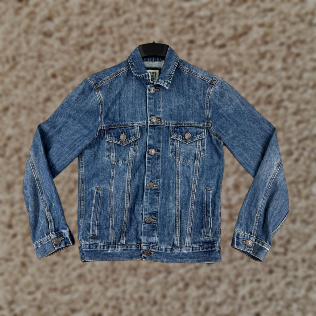 Vintage VINTAGE Americanino Denim Jacket Womens Small Blue Trucker Cotton Blend Button Pocket 80s 90s Size 28" / US 6 / IT 42 - 1 Thumbnail