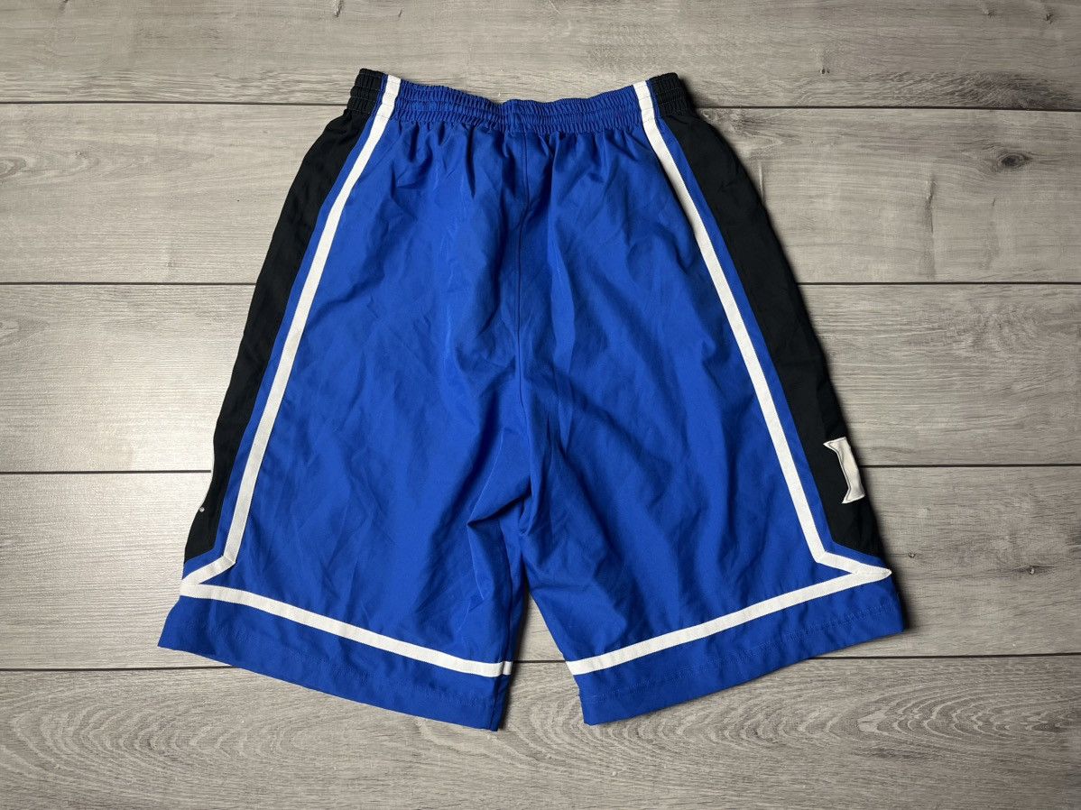 NBA Nike basketball shorts NBA size Medium Size US 32 / EU 48 - 4 Thumbnail