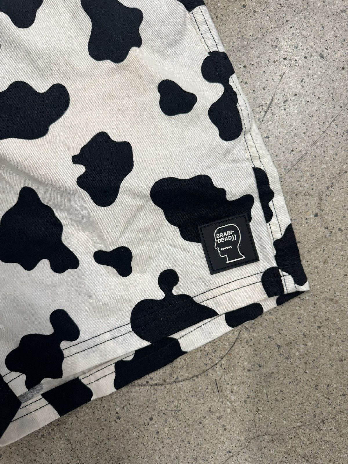 Brain Dead v rare 🐄cow print shorts size Small S Size US 32 / EU 48 - 2 Thumbnail