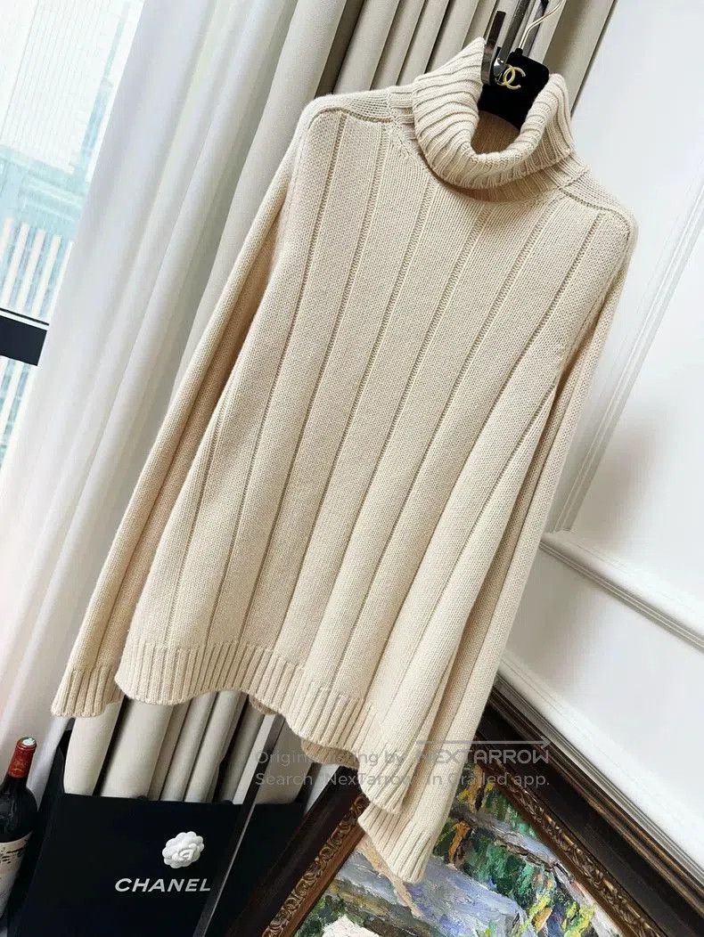Loro Piana Loro Piana Baby Cashmere Ribbed Turtleneck Sweater. Size US M / EU 48-50 / 2 - 1 Thumbnail