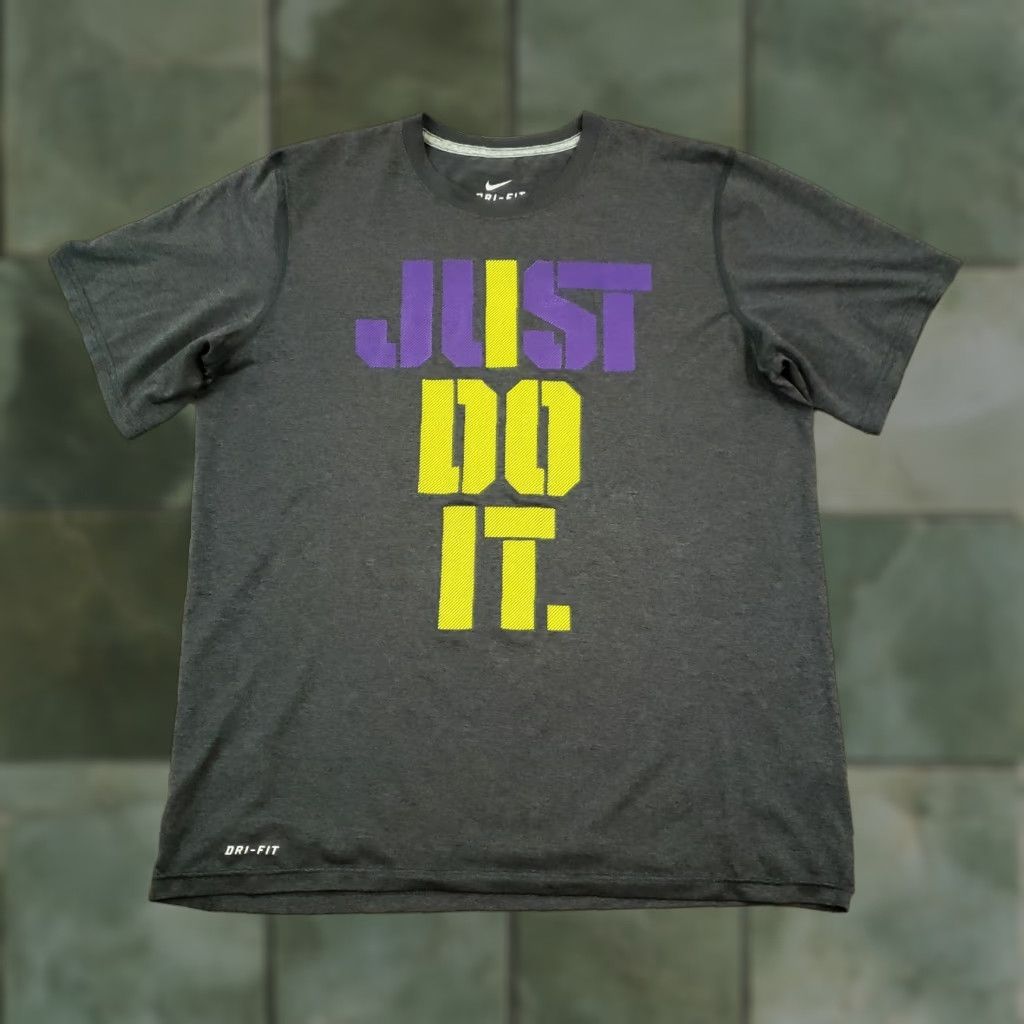 Nike Nike Dri-FIT T-Shirt Mens Large Gray Short Sleeve Crew Neck Moisture Wicking Just Do It Size US M / EU 48-50 / 2 - 1 Thumbnail