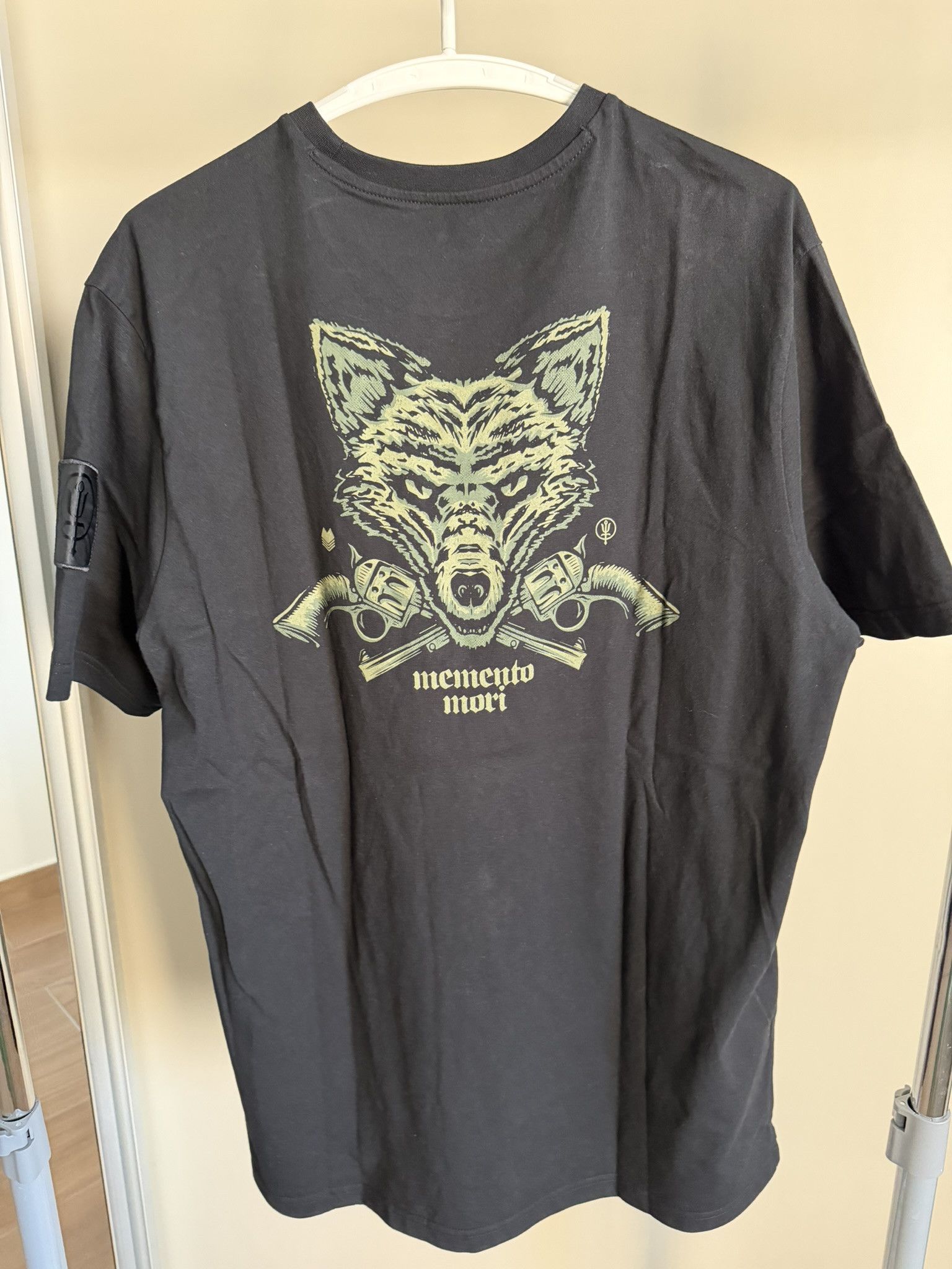 Other ThruDark XL Insignia T-Shirt - Foxy Memento Mori Size US XL / EU 56 / 4 - 2 Thumbnail