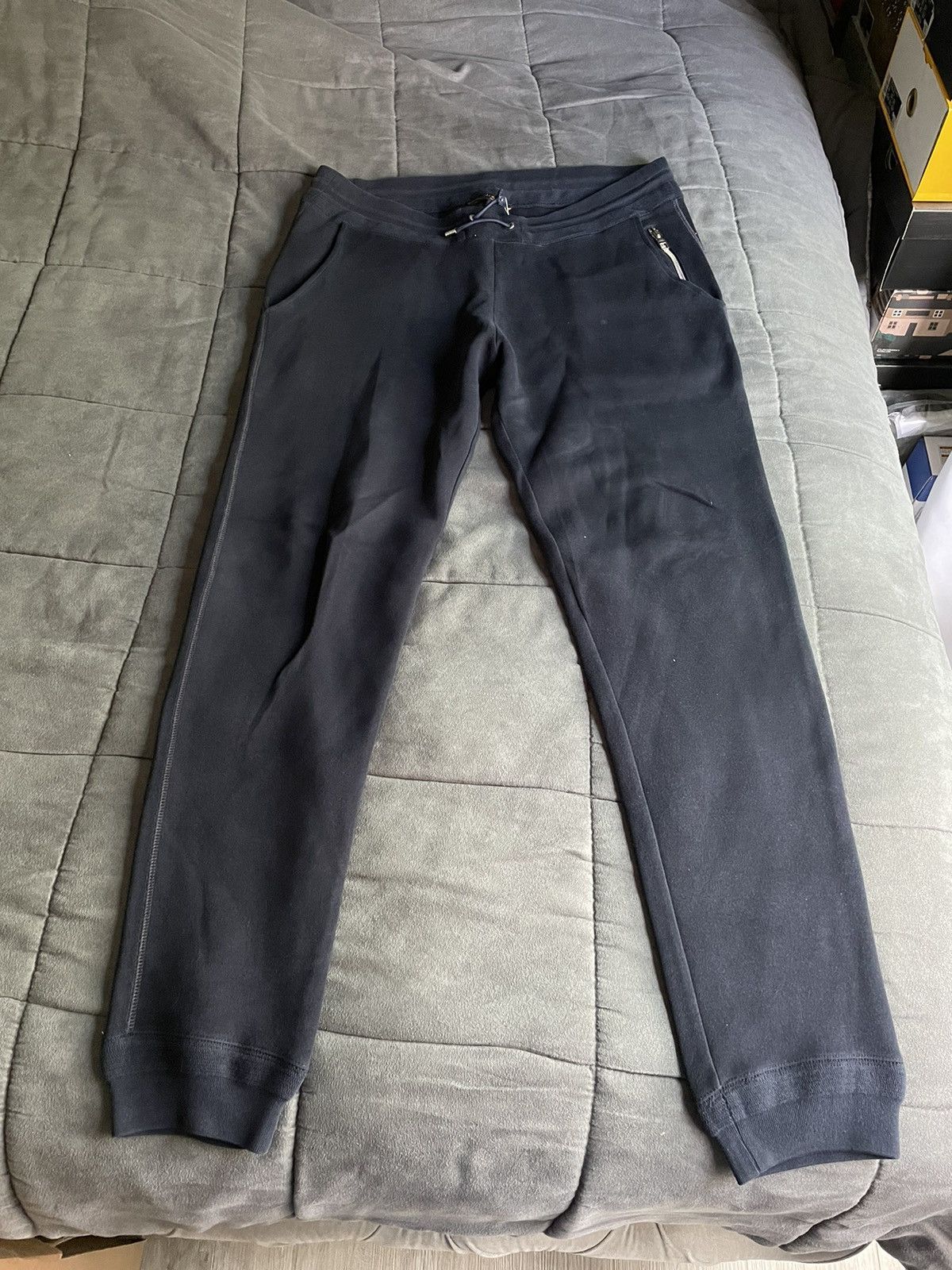 Louis Vuitton Louis Vuitton Blue Logo Joggers Size US 32 / EU 48 - 1 Thumbnail