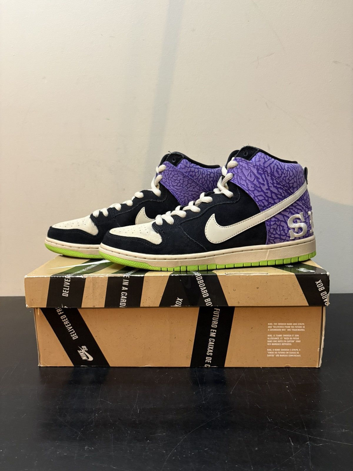 Nike Nike Dunk High Send Help 2 Size US 10 / EU 43 - 1 Thumbnail