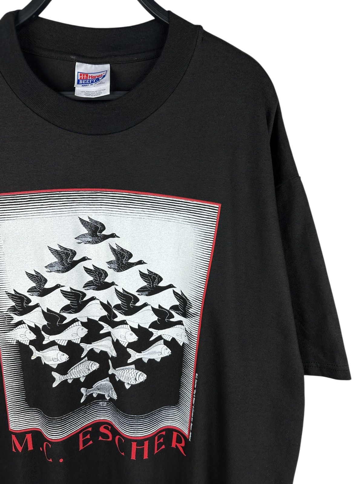 Vintage Vintage MC Escher “Ski & Water” Art T-Shirt Black Size US XL / EU 56 / 4 - 3 Thumbnail