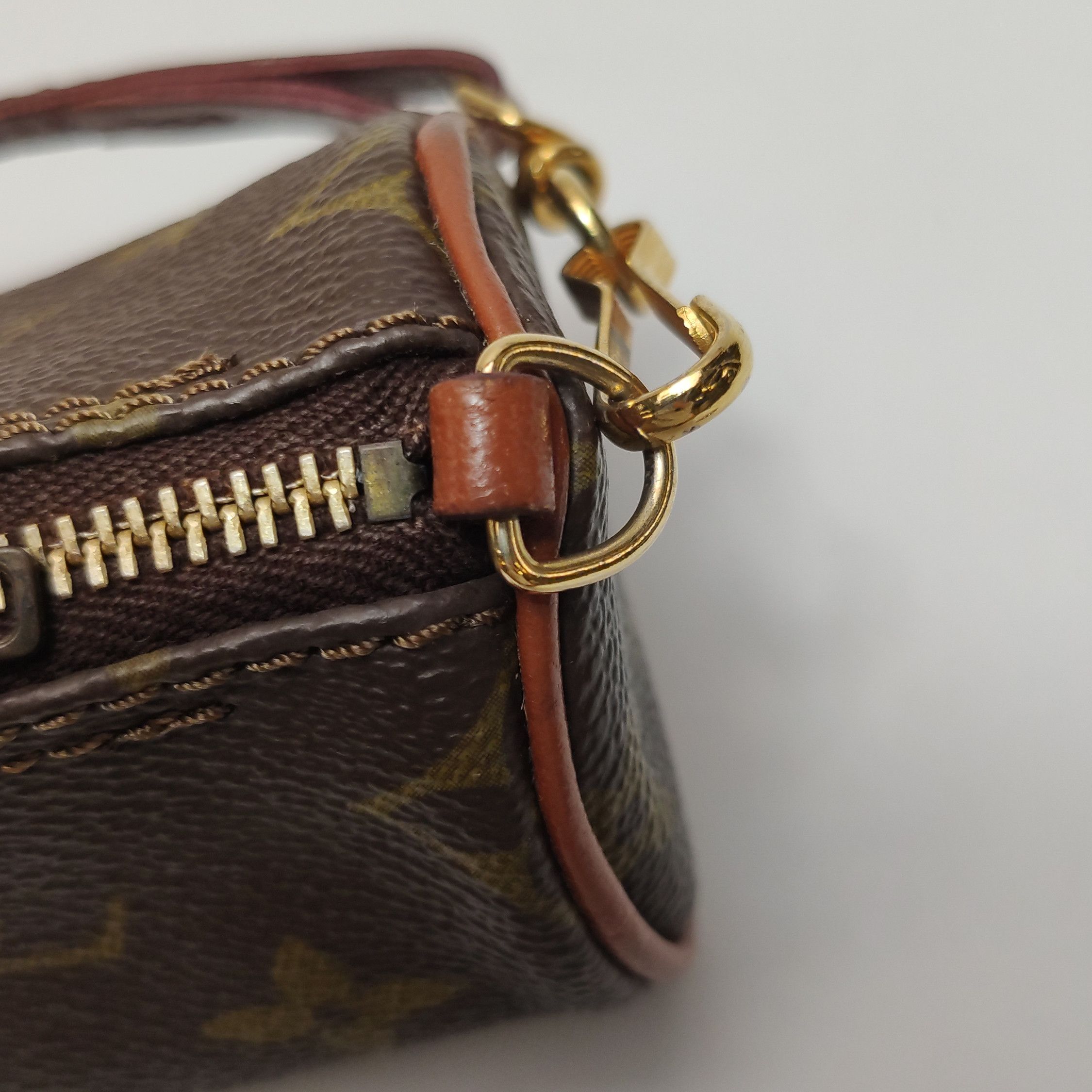 Louis Vuitton Louis Vuitton (LV) Papillon Mini Cowhide Monogram Printed D Size ONE SIZE - 4 Thumbnail