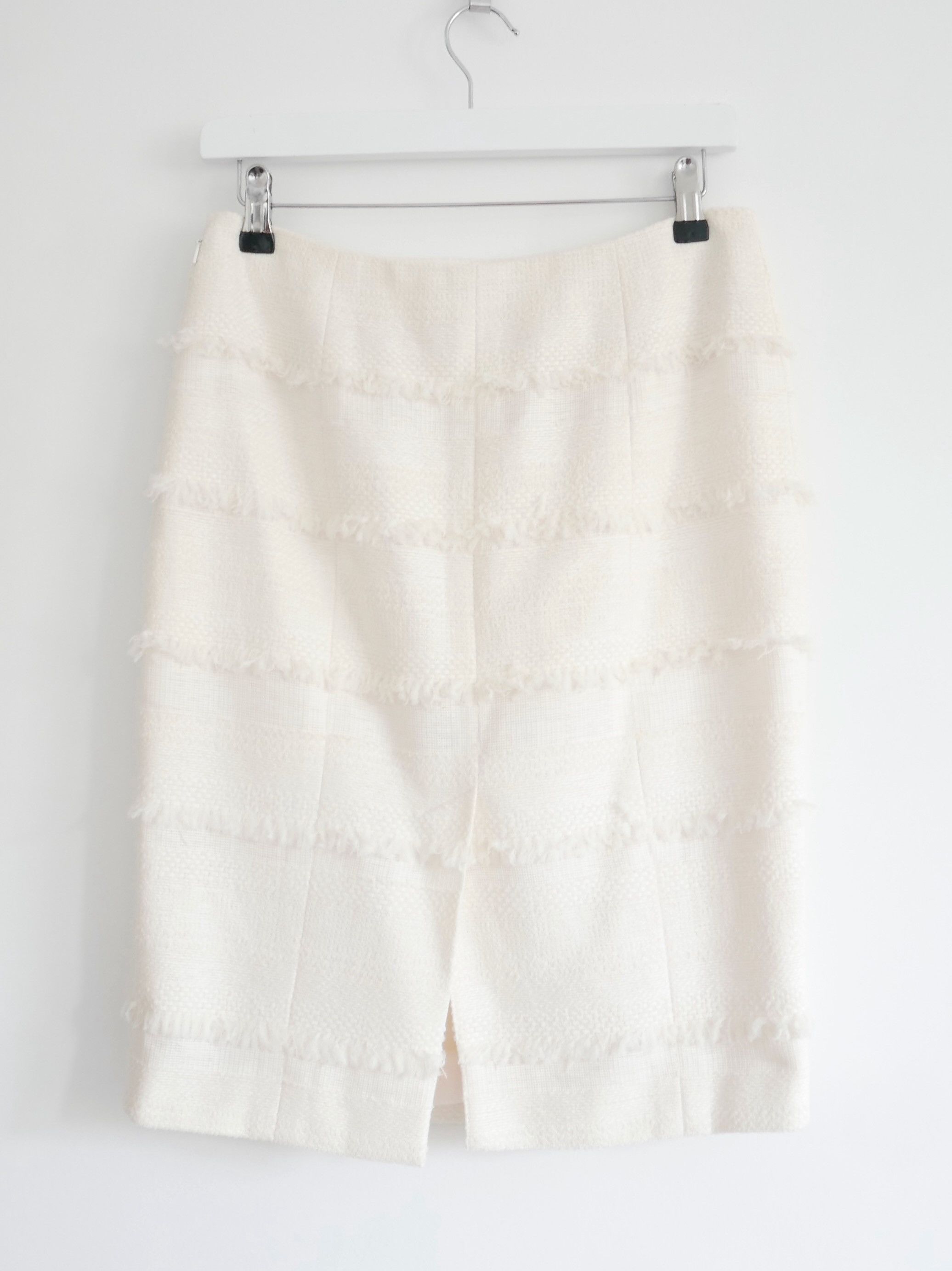 Chanel Chanel Spring 2008 Cream Fantasy Tweed Skirt Size 27" / US 4 / IT 40 - 4 Thumbnail