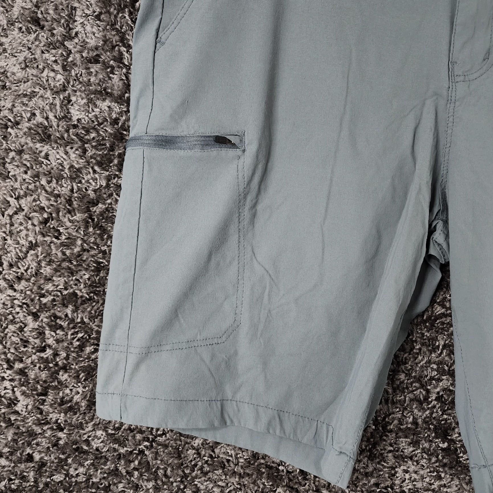 Weatherproof WEATHERPROOF Mens Cargo Trail Shorts Size 40 Flat Front Blue Size US 40 / EU 56 - 2 Thumbnail