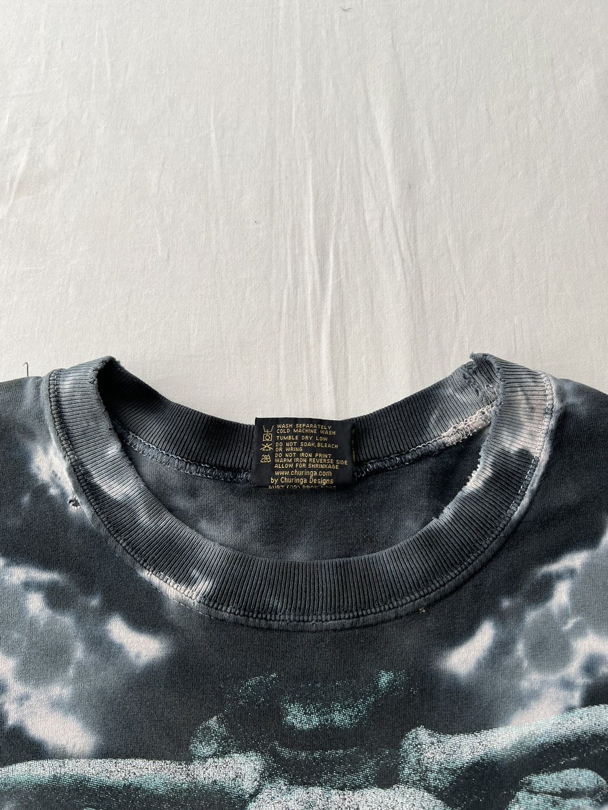 Vintage Vintage 90s Planet Earth Skeleton Ribs Tie Dye T-shirt Size US L / EU 52-54 / 3 - 13 Thumbnail