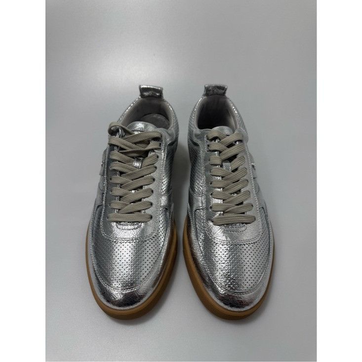 Christian Louboutin Christian Louboutin Tutti Rui Leather Sneakers Silver Men’s Size US 10 / EU 43 - 2 Thumbnail