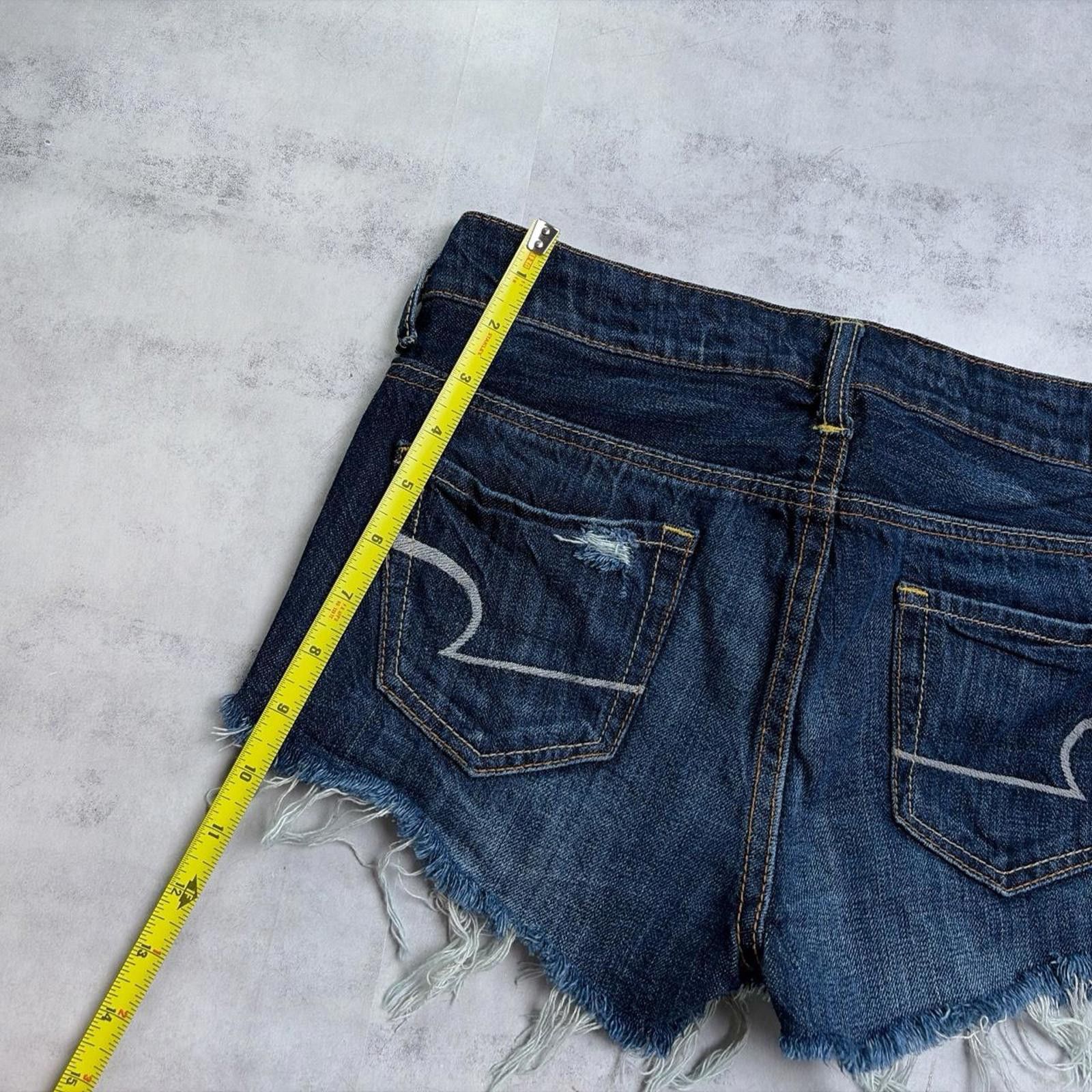American Eagle Outfitters Y2K Dark Wash American Eagle Grunge Distressed Mini Shorts Size 30" / US 8 / IT 44 - 7 Thumbnail