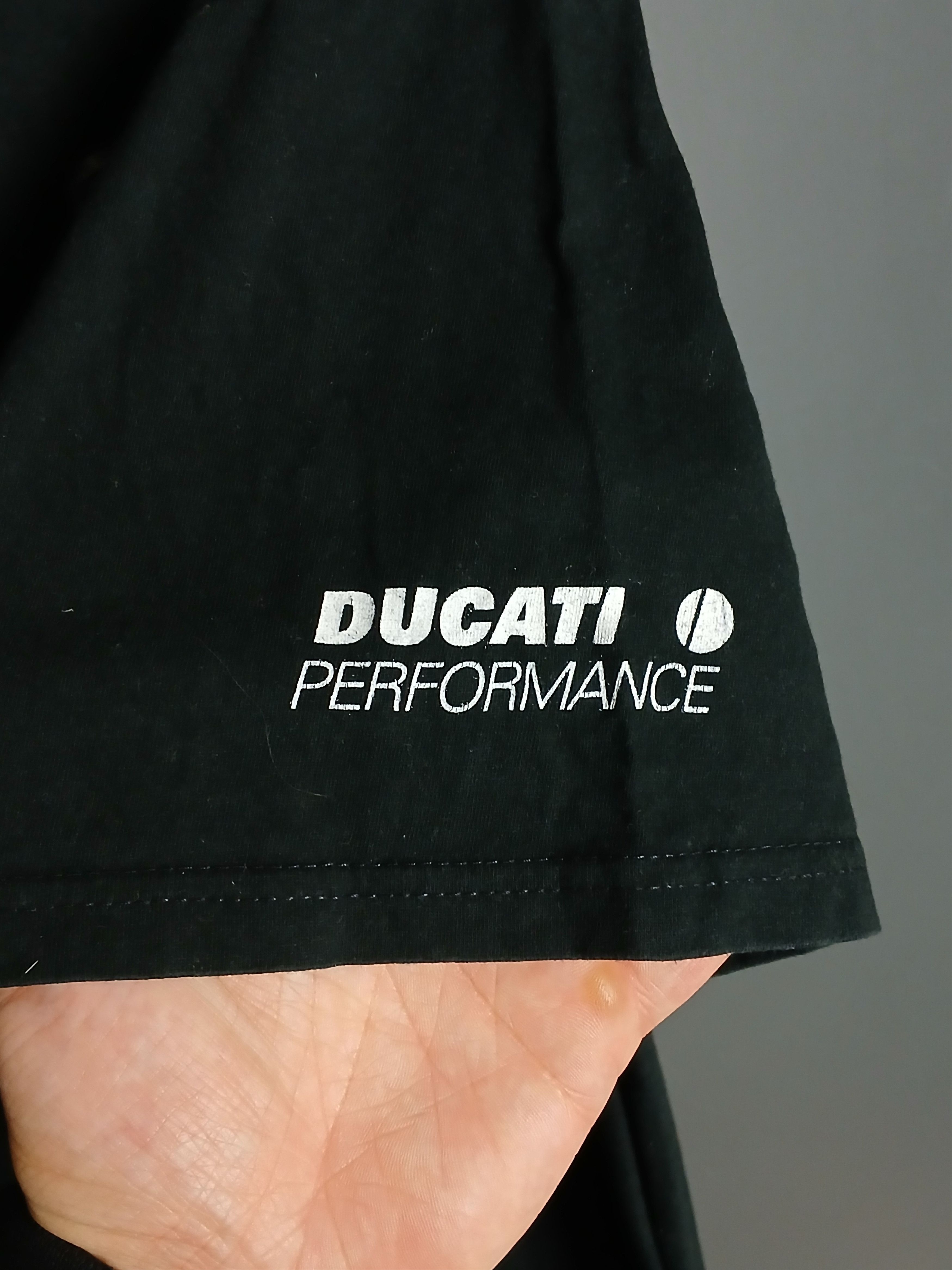 Vintage Vintage Ducati MotoGP Racing Moto T-Shirt Size US XL / EU 56 / 4 - 5 Thumbnail