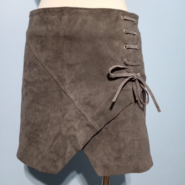 BLANKNYC Blanknyc Real suede A- line skirt with Lacing detail sand color Soft fog size 26 Size 26" / US 2 / IT 38 - 1 Thumbnail
