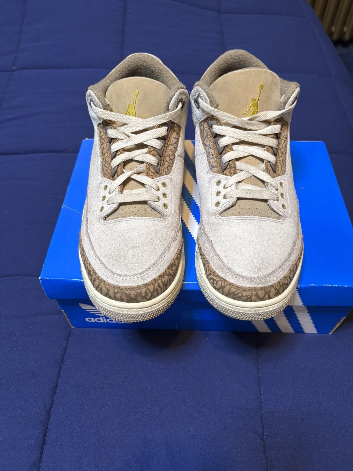 Jordan Brand Jordan 3 Retro Palomino 2023 Size 9.5 Size US 9.5 / EU 42-43 - 2 Thumbnail