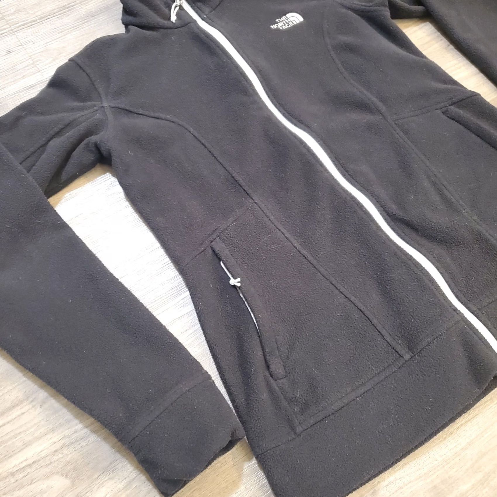 The North Face The North Face Jacket Womens Size M Black Fleece Full Zip Pockets Embroidered Logo Gorpcore Style Classic Outdoor Exhibition Size M / US 6-8 / IT 42-44 - 2 Thumbnail