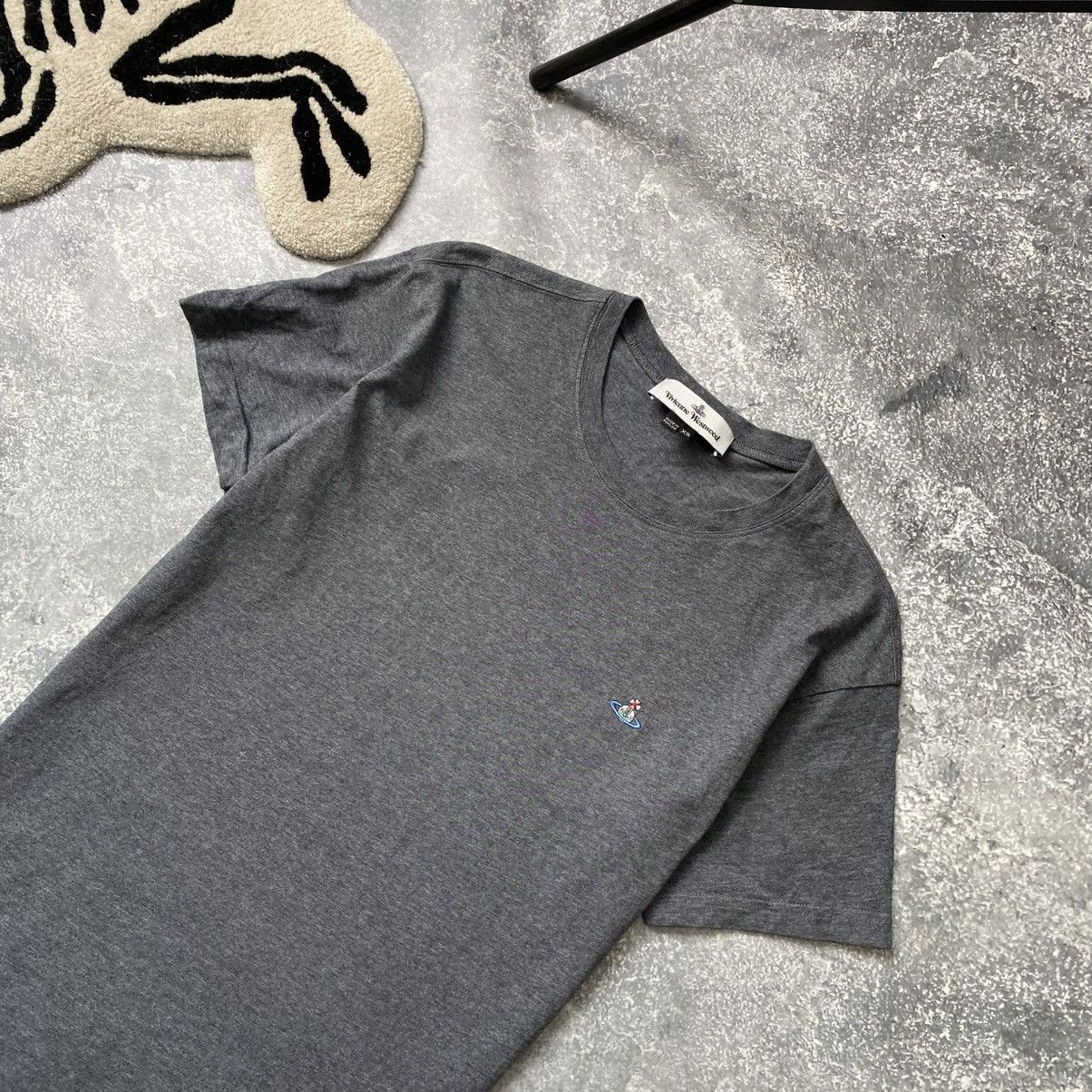 Vivienne Westwood Luxury Vivienne Westwood Small logo designer basic tee Size US XS / EU 42 / 0 - 2 Thumbnail