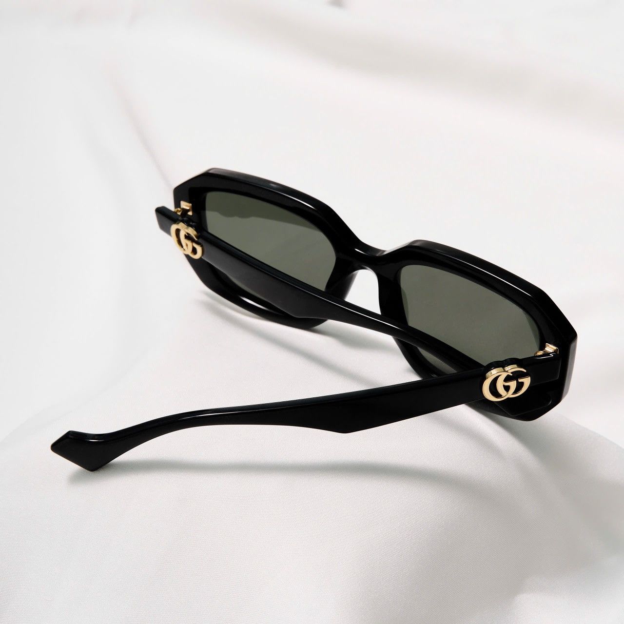 Gucci GUCCI GG1535S 001 SUNGLASSES Size ONE SIZE - 7 Thumbnail