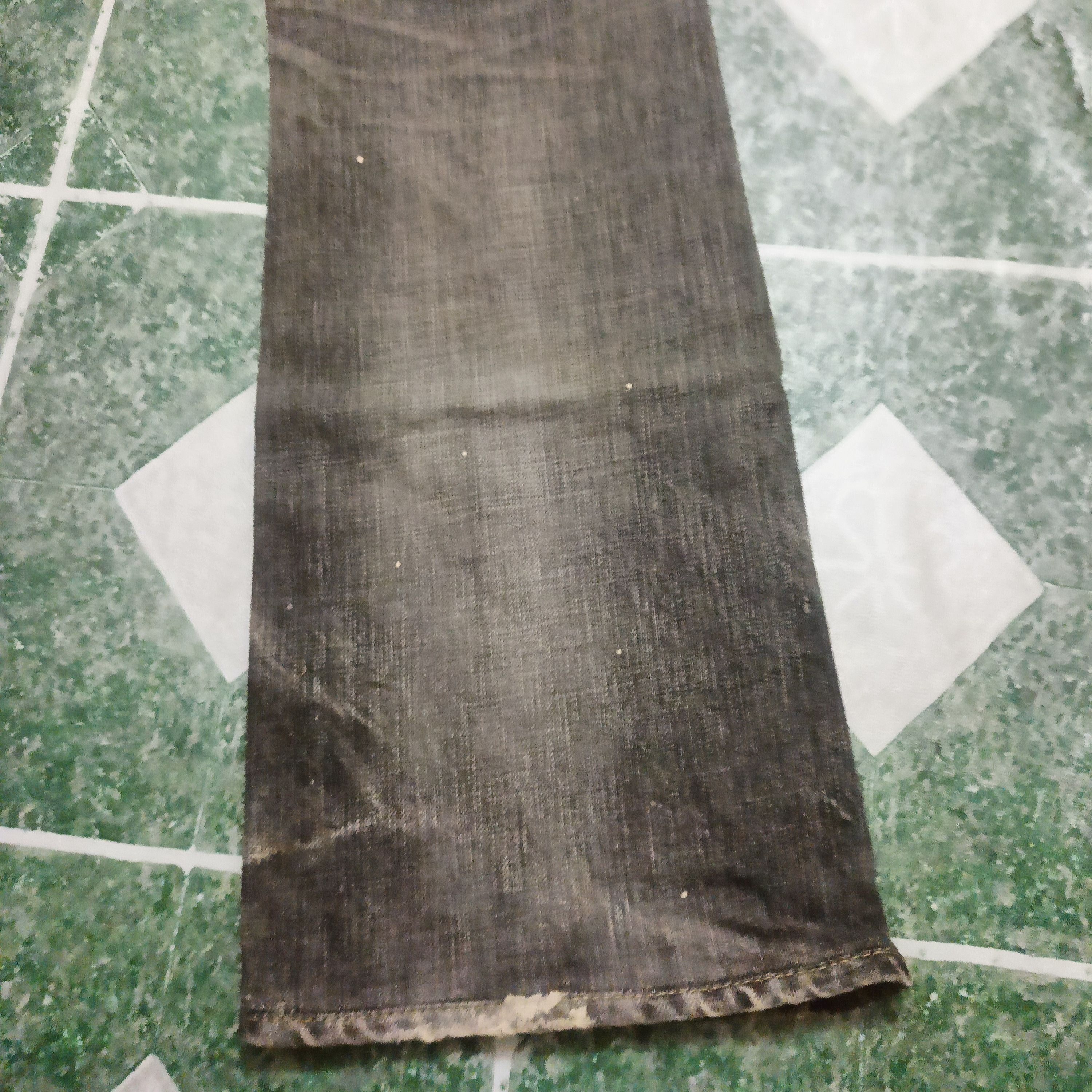 Le Grande Bleu (L.G.B.) Japan Ripped Rivet&Blue Painted distressed Studded Jeans LGB Size US 30 / EU 46 - 10 Thumbnail