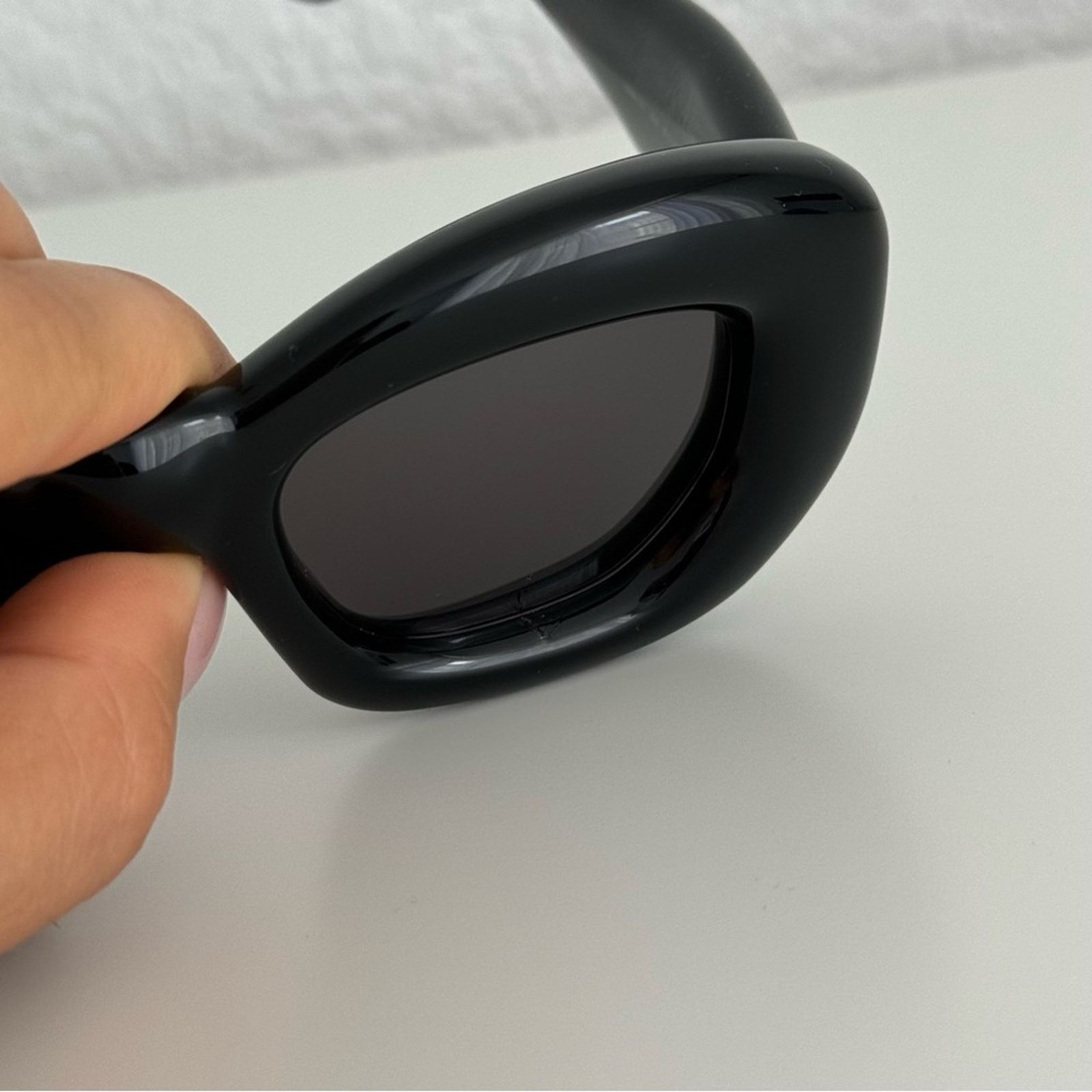Loewe New! Loewe Black Sunglasses LW40117I 01A, Authentic Size ONE SIZE - 3 Thumbnail