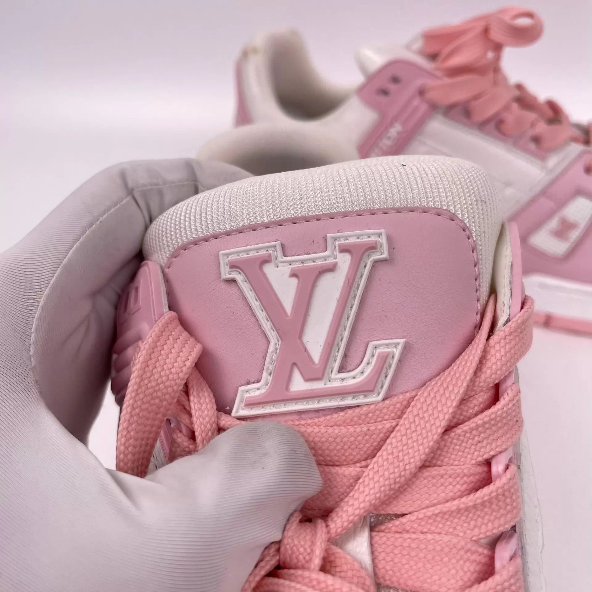 Louis Vuitton LV Trainer Flat EU39 Pink White Colorblocked Women's Size US 8.5 / IT 38.5 - 7 Thumbnail