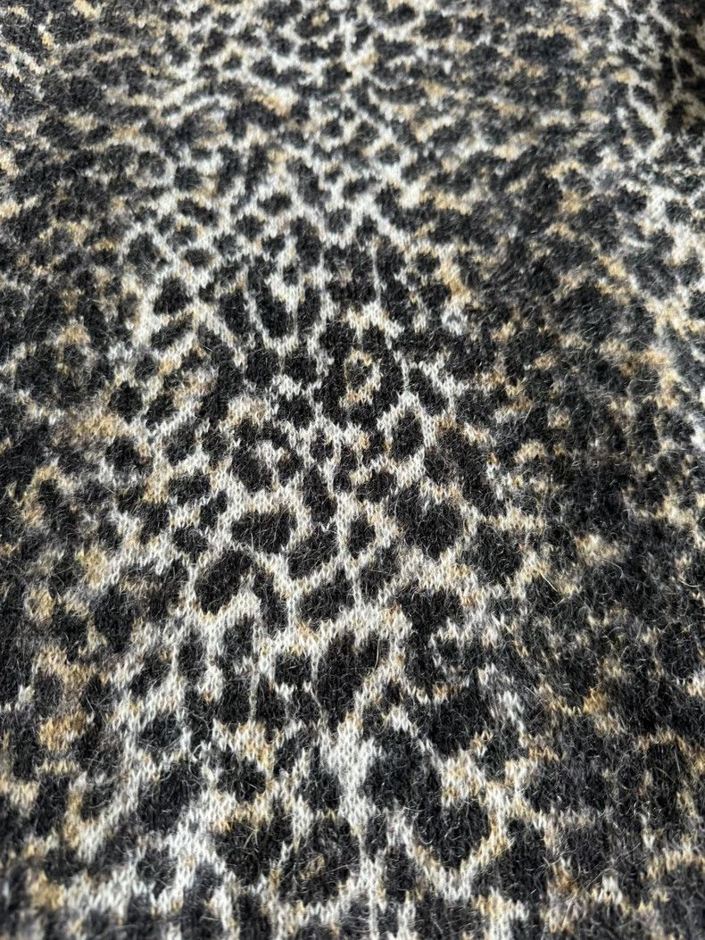 Saint Laurent Paris Saint Laurent Paris Cat leopard print sweater-2505 Size US M / EU 48-50 / 2 - 2 Thumbnail