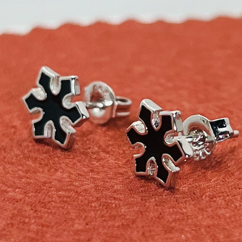 Jewelry Snowflake Modern Earrings One Pairs Chrome Jewelry Size ONE SIZE - 4 Thumbnail