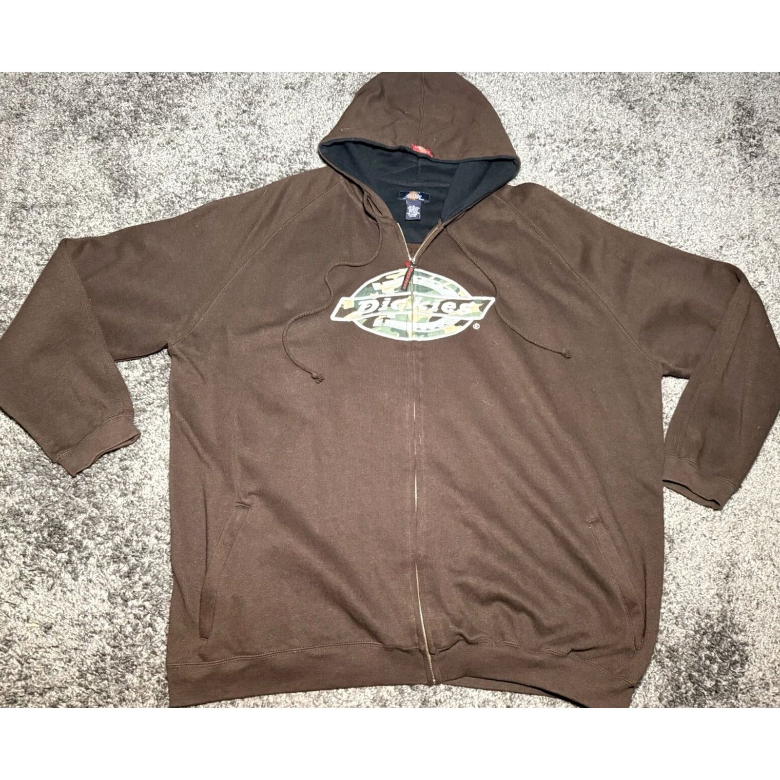 Dickies VINTAGE Dickies Full Zip Hoodie XL Brown Camo Logo Airbrushed Gremlin Cool Mens Hoodie Adult XL Brown Camo Gremlin Logo Zipper Pockets Size US XL / EU 56 / 4 - 3 Thumbnail