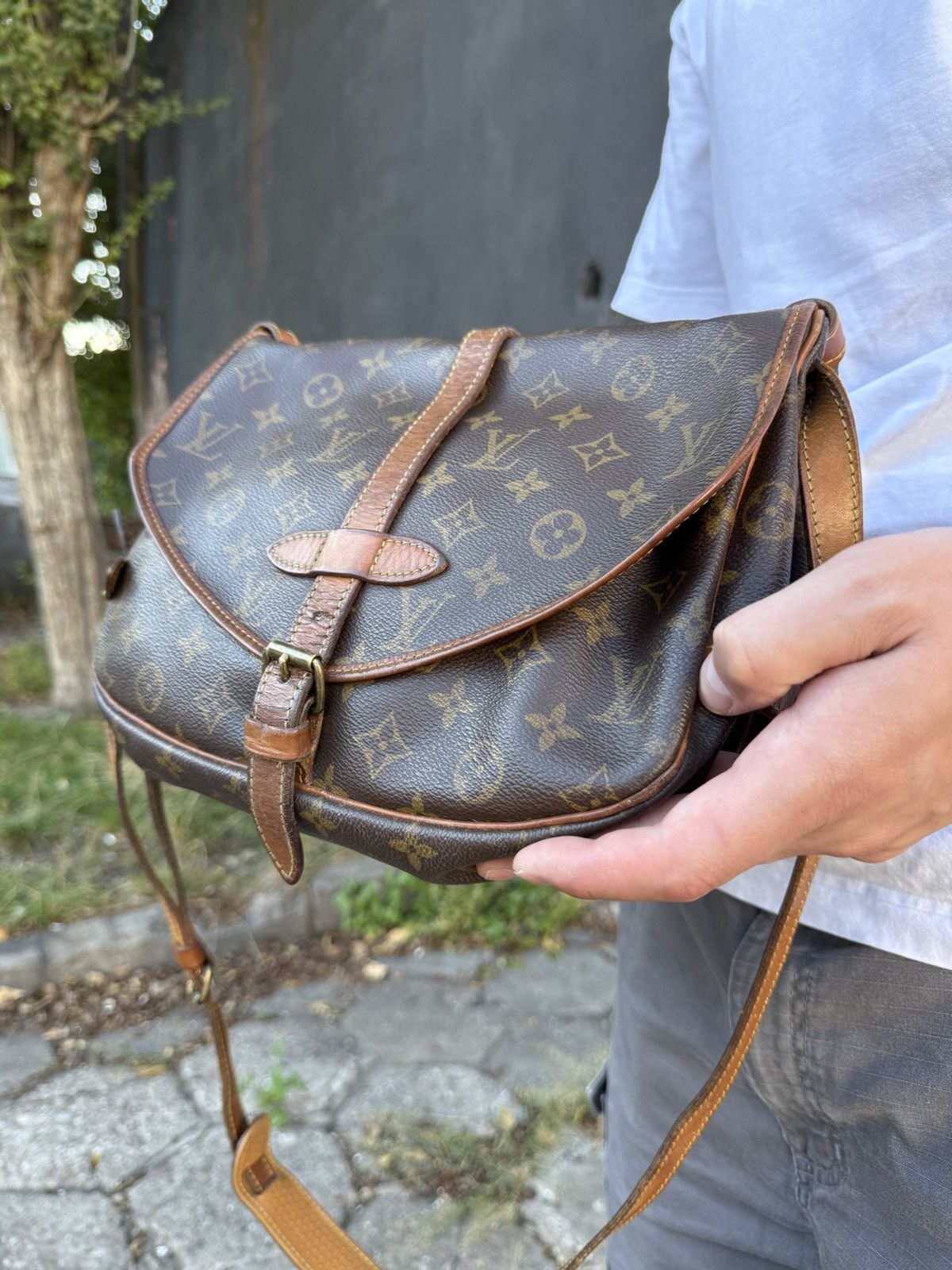 Louis Vuitton 1991 Louis Vuitton Saumur 30 Monogram Canvas W/FREE CARD hol Size ONE SIZE - 11 Thumbnail