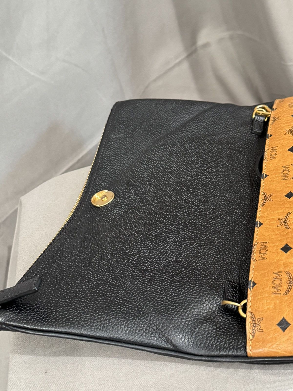MCM MCM Corina Visetos Foldover Crossbody MYZTSCNO2BKO01 Size ONE SIZE - 6 Thumbnail