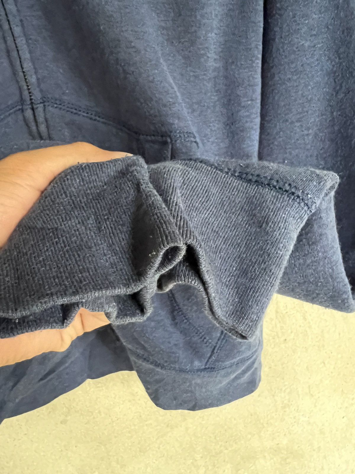 Old Navy Old Navy Spell Out Hoodies Size US XS / EU 42 / 0 - 6 Thumbnail