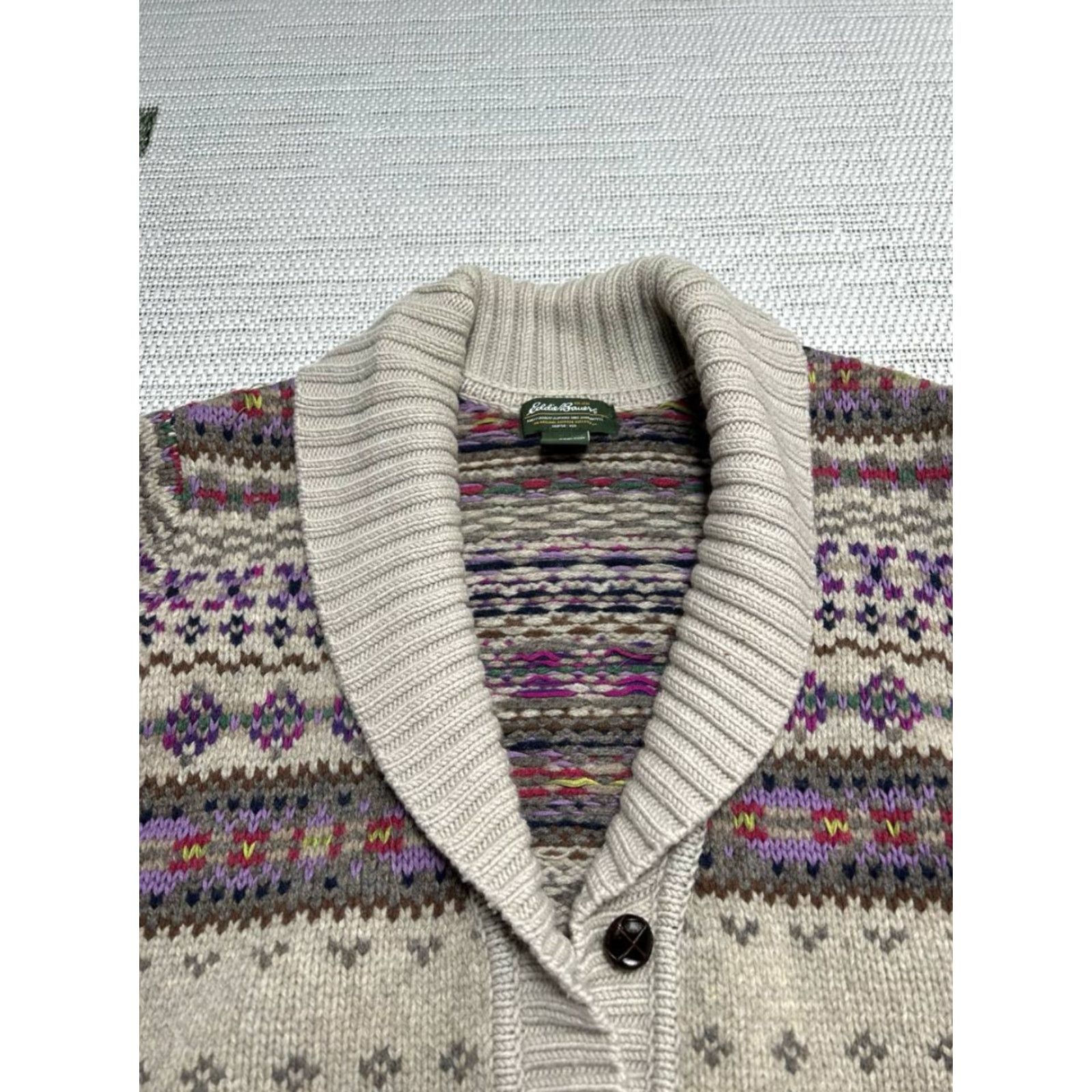 Eddie Bauer Eddie Bauer Cardigan Sweater Womens 2XL Gray Lambswool Fair Isle Shawl Collar Knit Wool Jacket Style Cardigan Womens 2XL Gray Fair Isle Wool"} Size XXL / US 16-18 / IT 52-54 - 3 Thumbnail