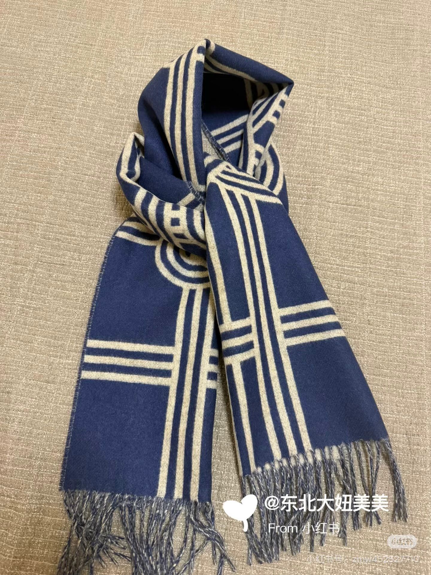 Hermes Hermes Petit Casaque 100% Cashmere Sailor Knot Scarf 30x160 Size ONE SIZE - 9 Thumbnail