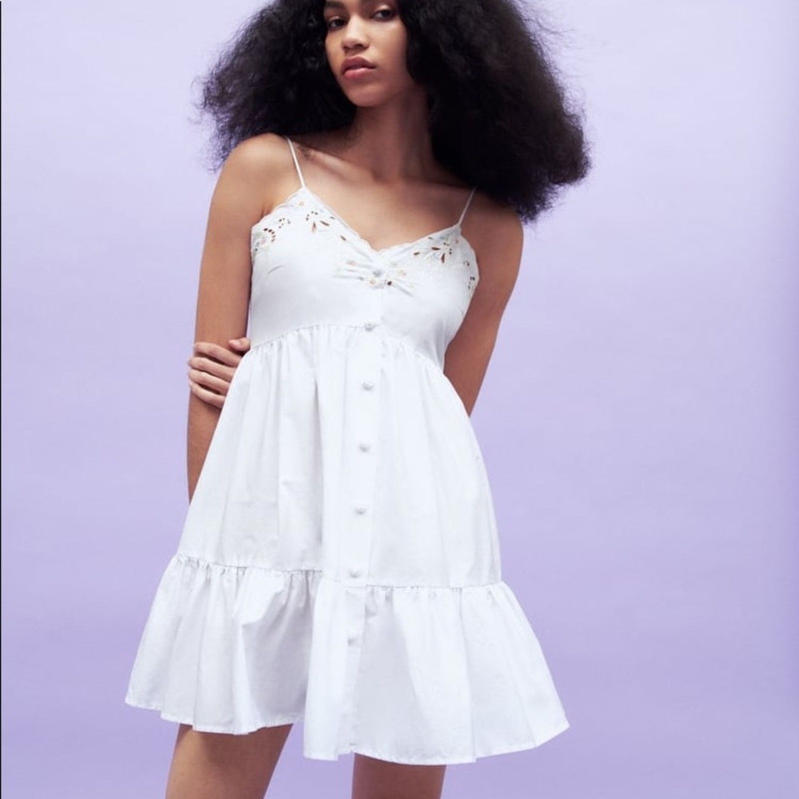 Zara ZARA BLOGGER FAVORITE EMBROIDERED POPLIN DRESS WHITE Size XS / US 0-2 / IT 36-38 - 6 Thumbnail