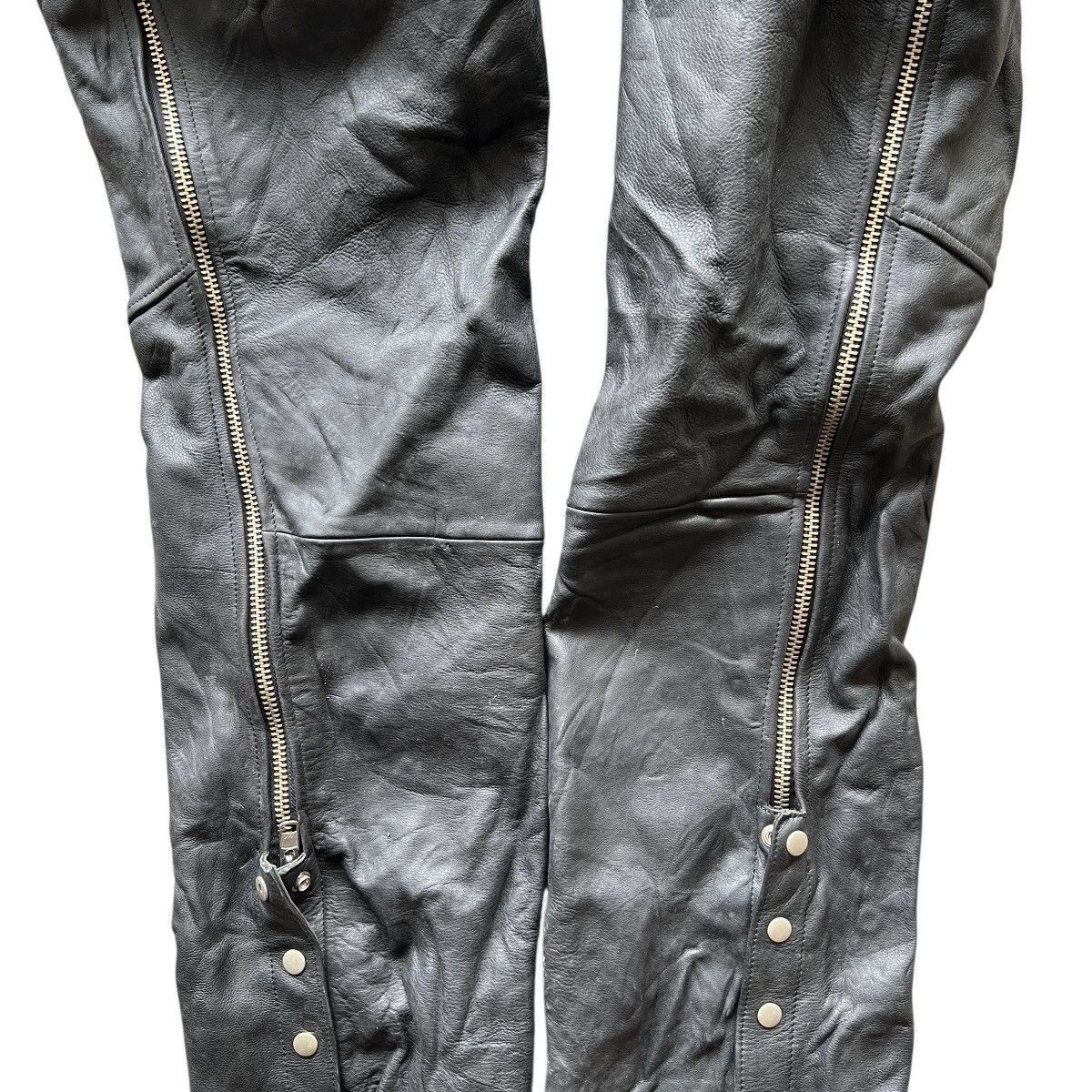 ICON Motorsports black genuine leather motorcycle chaps (Size 32-36) Size US 34 / EU 50 - 11 Thumbnail
