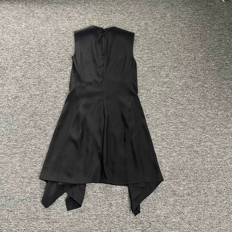 Louis Vuitton Louis Vuitton V-Neck Asymmetrical Dress Size US XS / EU 42 / 0 - 1 Thumbnail