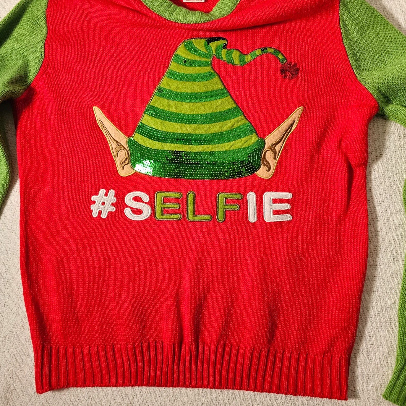 Vintage Christmas holiday ugly sweater Elf long sleeve Sequin size Medium #selfie Size M / US 6-8 / IT 42-44 - 3 Thumbnail